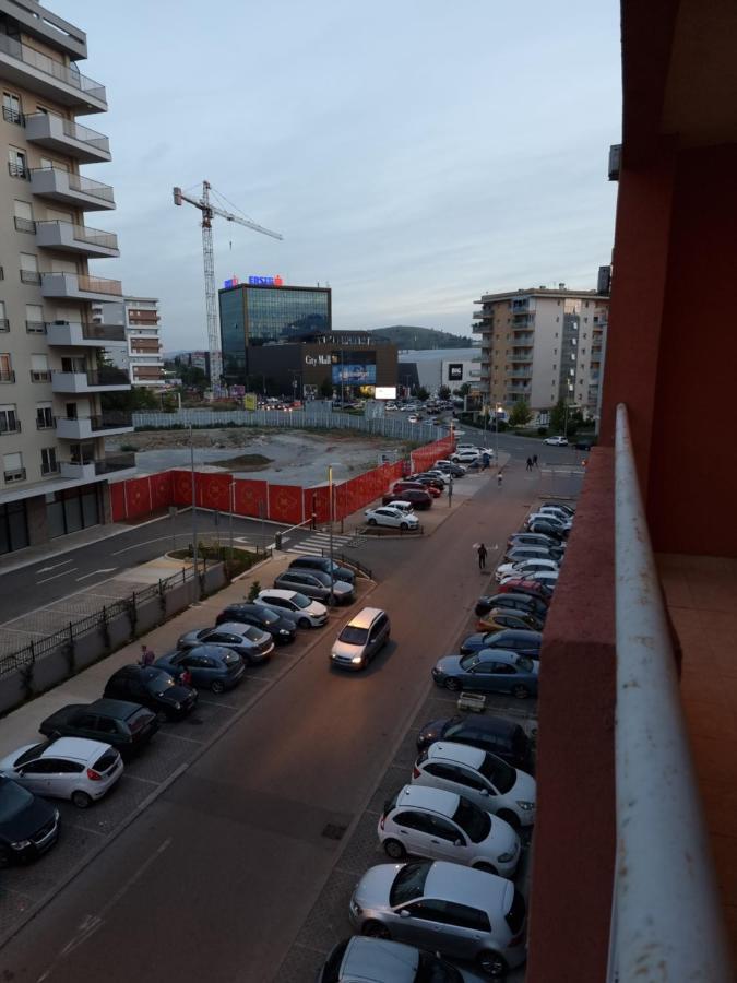 Big Apartment Podgorica Eksteriør bilde